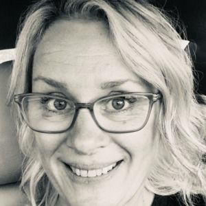 Meet your Posher, Adele